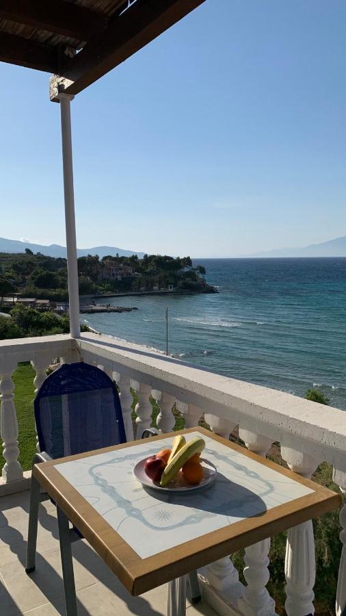 Aparthotel Clear Horizon à Amoudi Extérieur photo