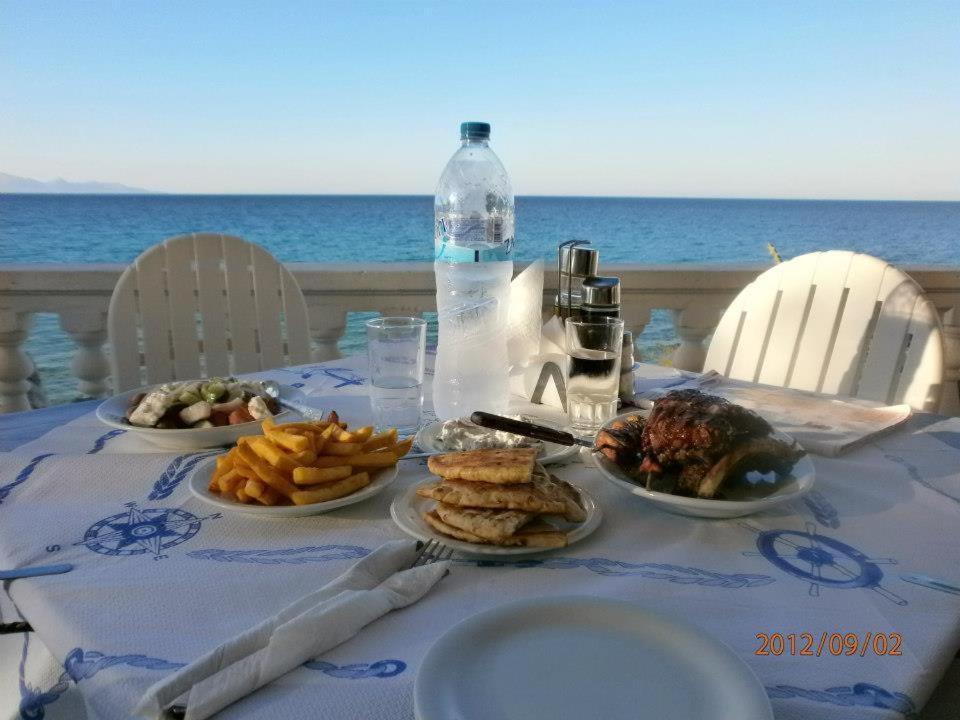 Aparthotel Clear Horizon à Amoudi Extérieur photo